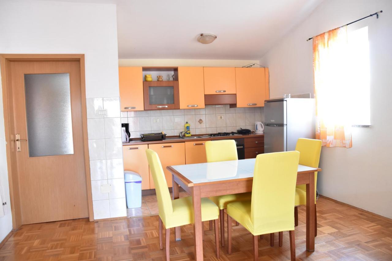 Apartman Branka- Sea View Peroj Exterior foto